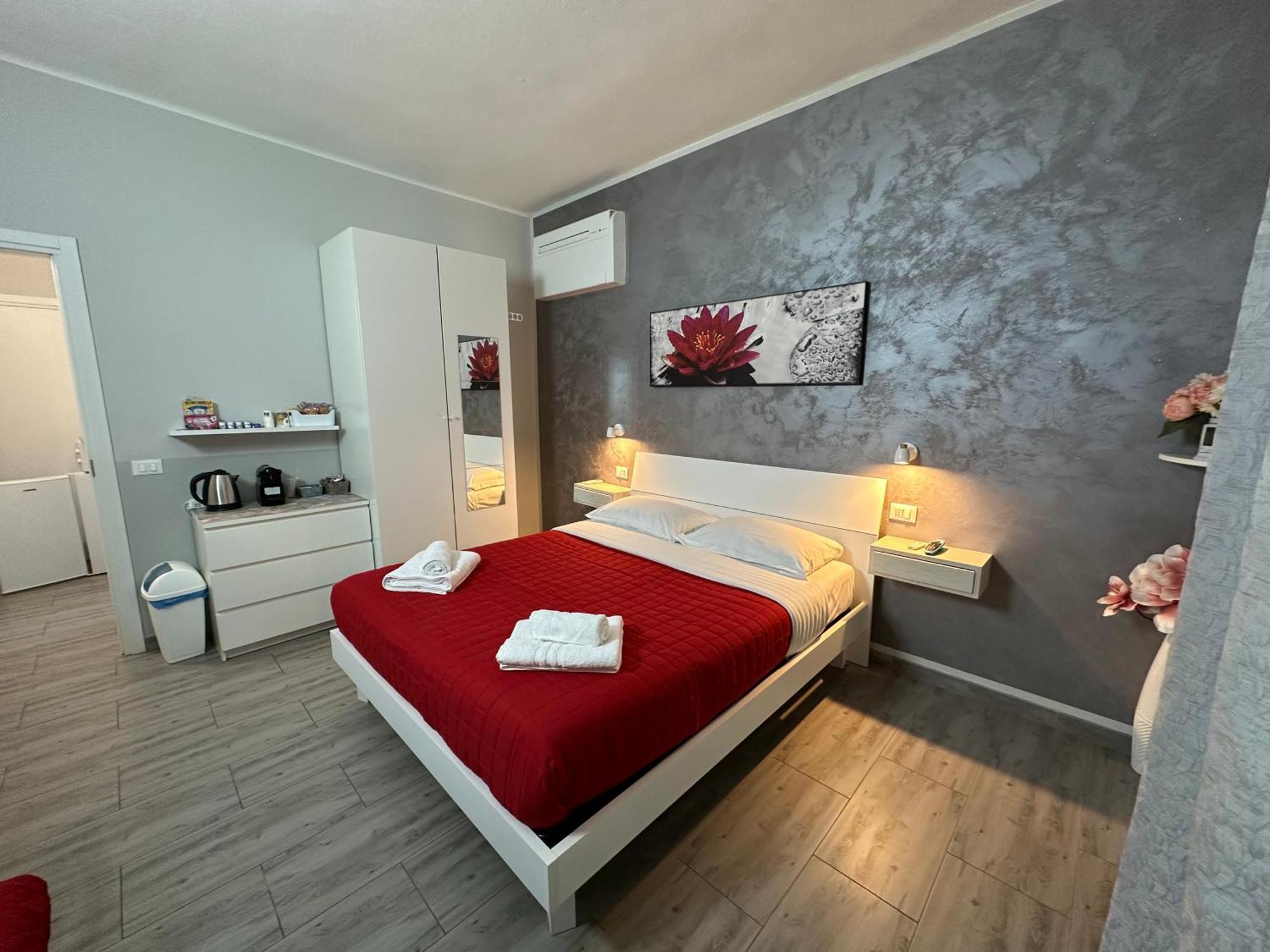 Bed and Breakfast Locazione Turistica Girasole Верона Экстерьер фото